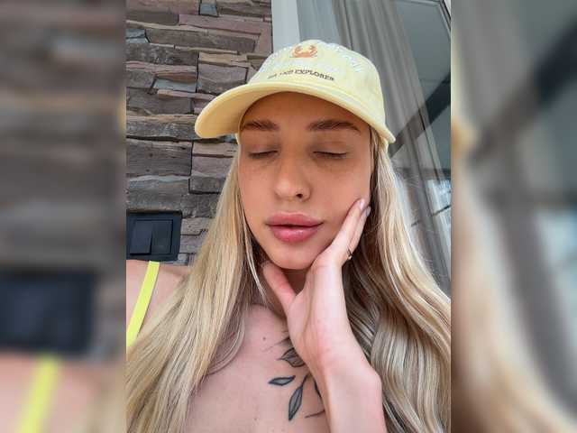 EwaBrown live cam on BongaCams