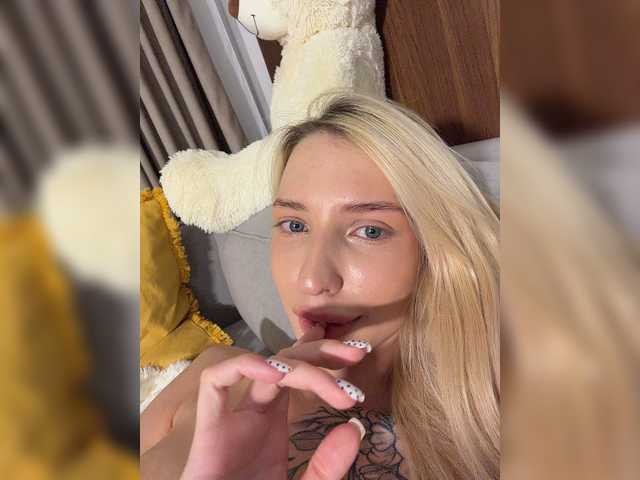 EwaBrown – currently Offline
