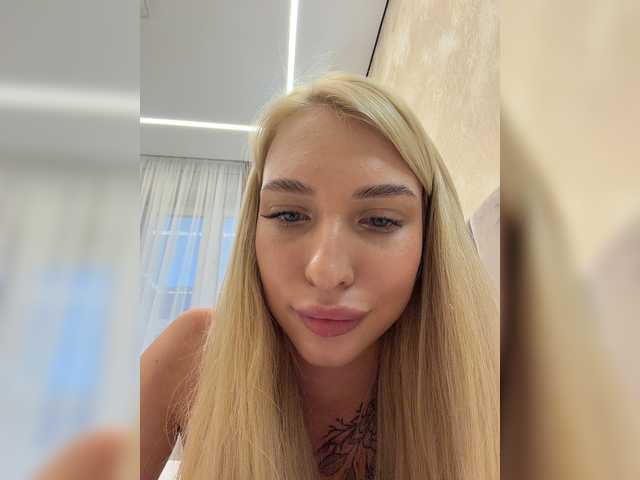EwaBrown Live Cam on BongaCams