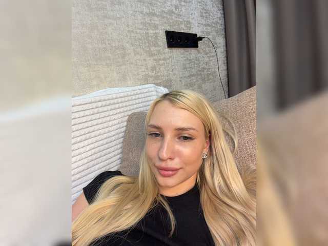 Cristi-Candy live webcam show