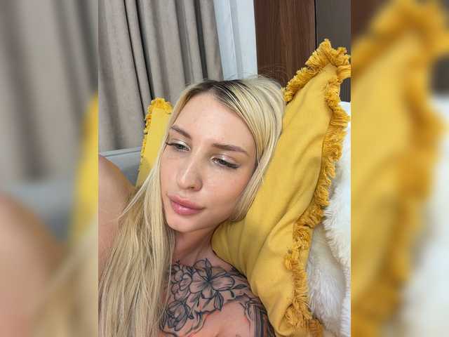 EwaBrown live cam on BongaCams
