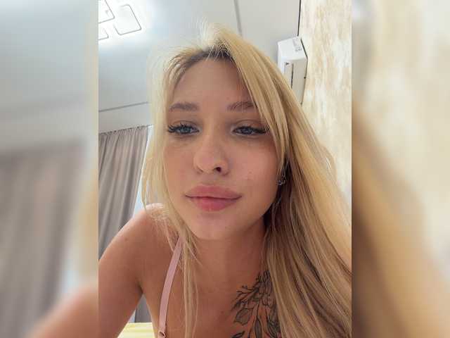 EwaBrown live cam on BongaCams