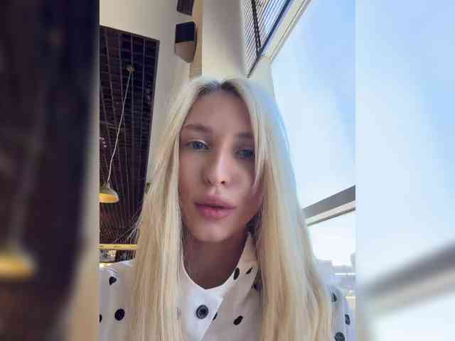 Cristi-Candy webcam