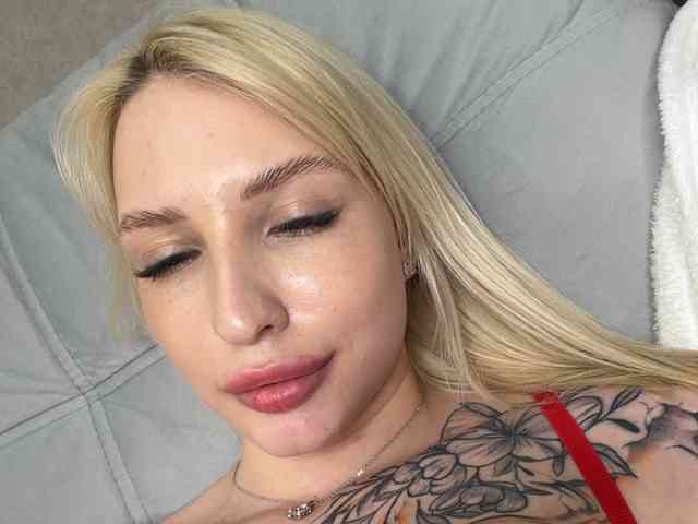 Cristi-Candy webcam