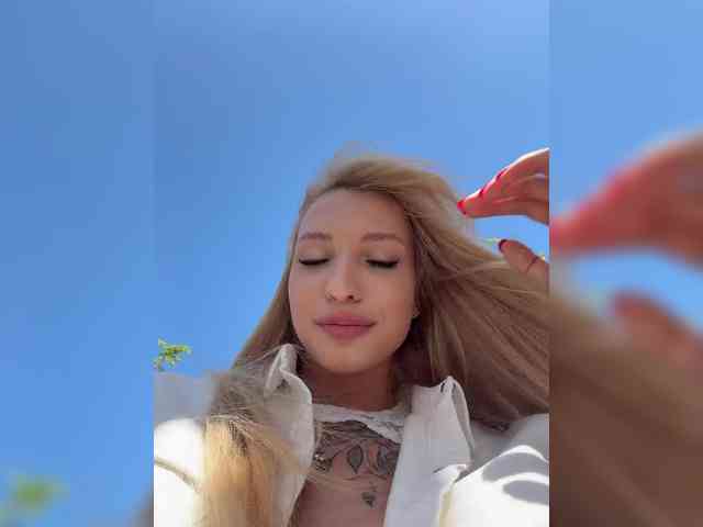 Cristi-Candy webcam