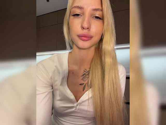 Cristi-Candy webcam
