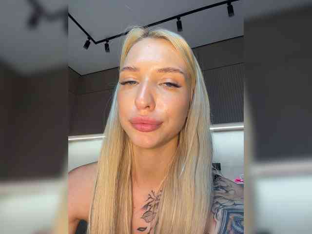 Cristi-Candy webcam