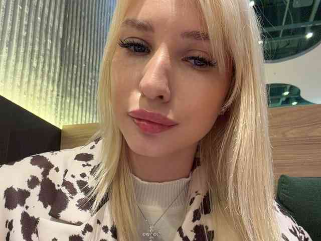 Cristi-Candy webcam