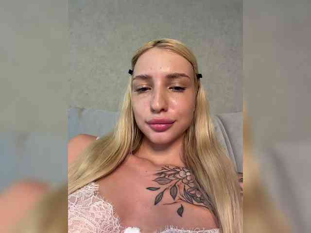EwaBrown Sex Cam Show