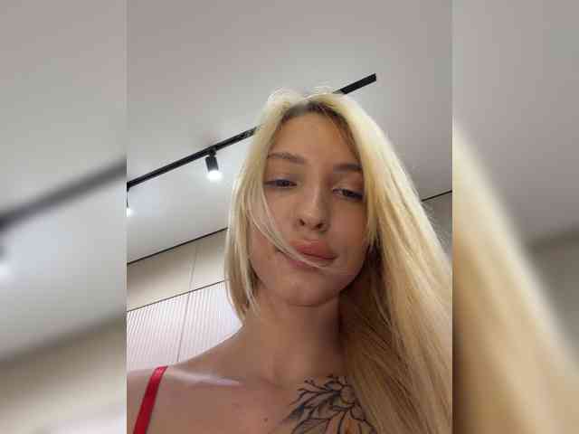Cristi-Candy webcam