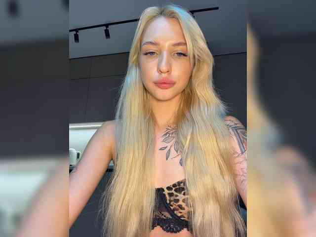 Cristi-Candy webcam