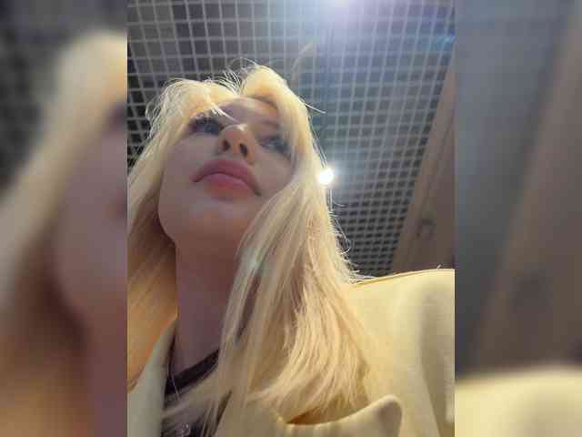 Cristi-Candy webcam