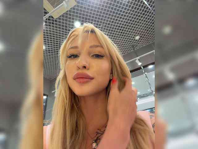 Cristi-Candy webcam
