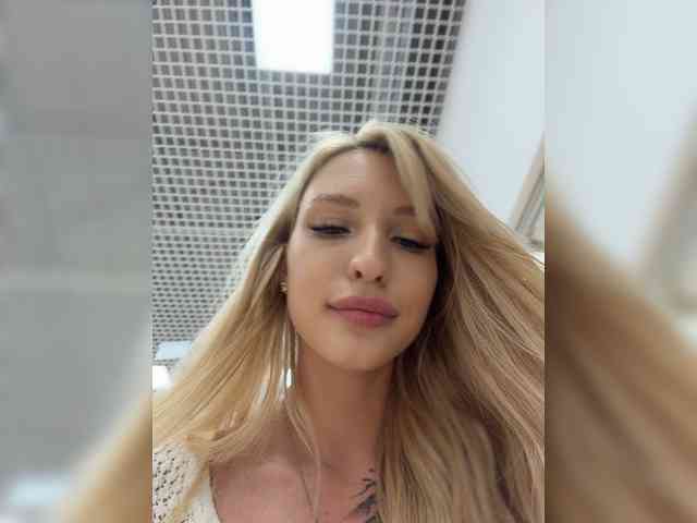Cristi-Candy webcam
