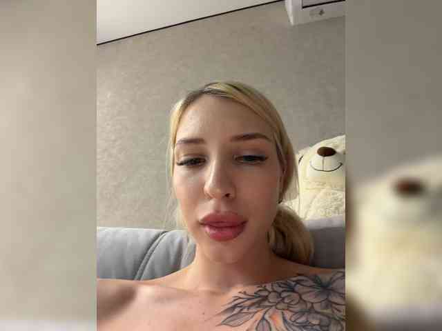 Cristi-Candy webcam