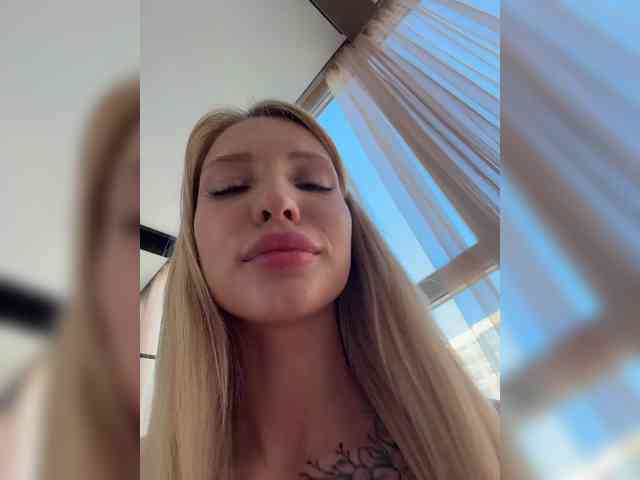Cristi-Candy webcam