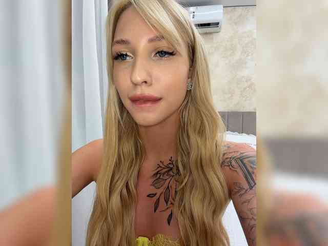 Cristi-Candy webcam