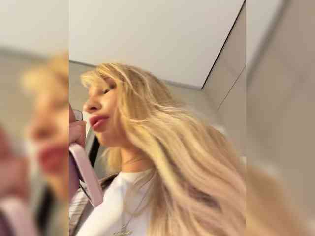 Cristi-Candy webcam