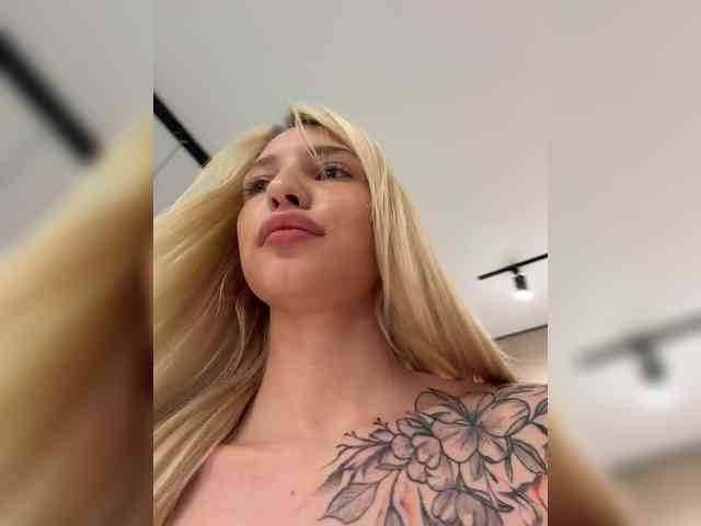 Cristi-Candy webcam