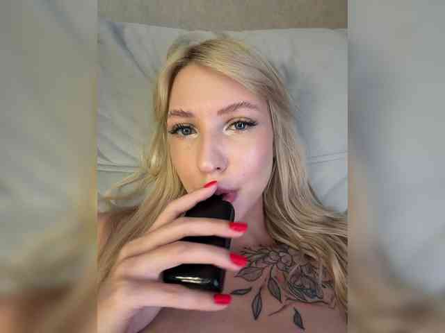 Cristi-Candy webcam
