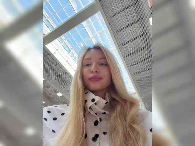 Cristi-Candy webcam