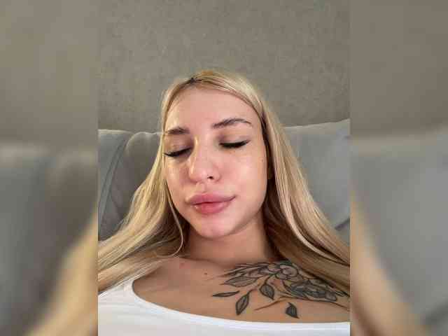 Cristi-Candy webcam