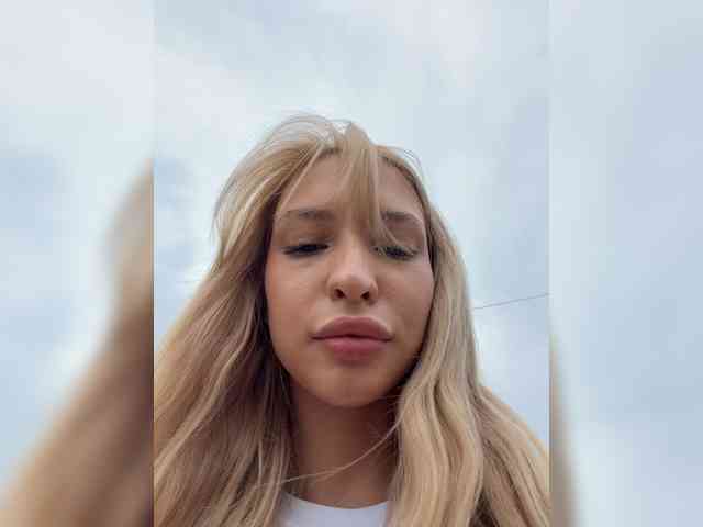 Cristi-Candy webcam