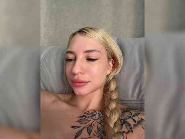 Cristi-Candy webcam