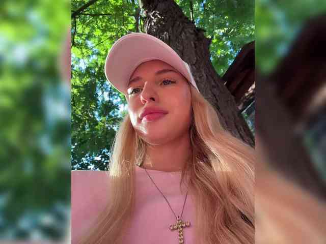 Cristi-Candy webcam