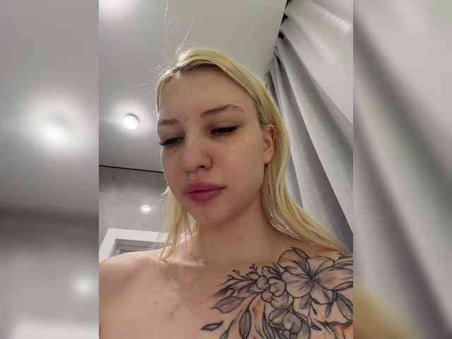 Cristi-Candy webcam