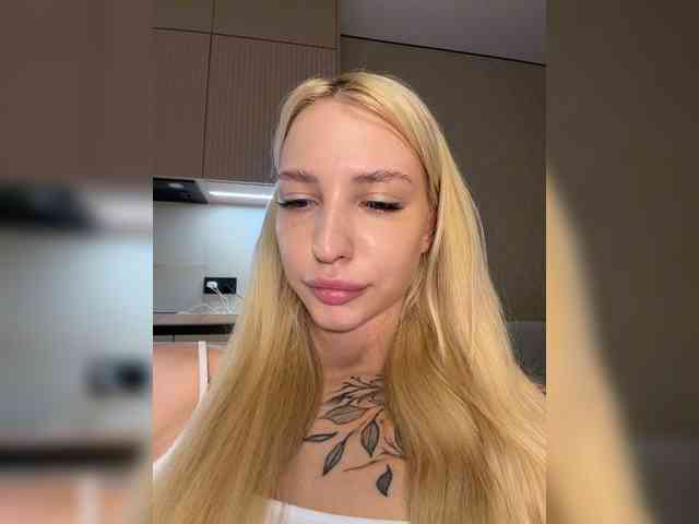Cristi-Candy webcam