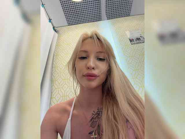 Cristi-Candy webcam