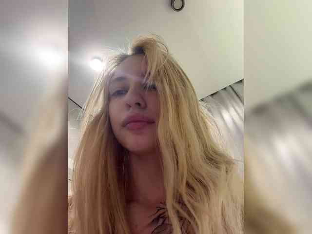 Cristi-Candy webcam