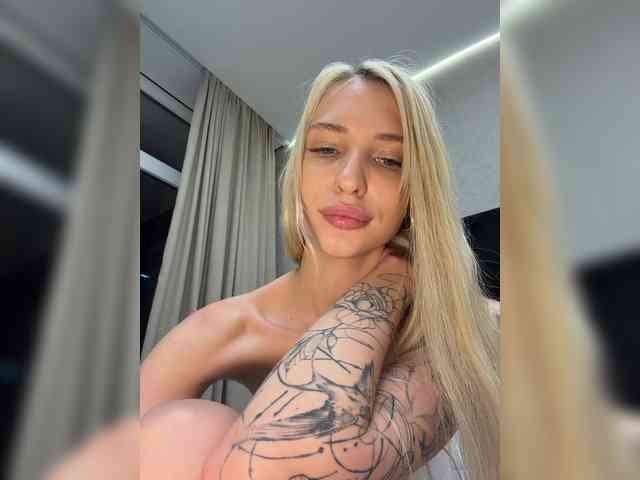 Cristi-Candy webcam