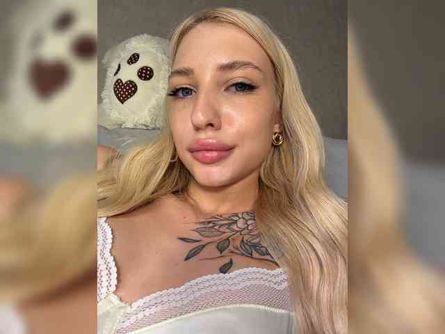 EwaBrown Sex Cam Show