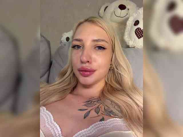 EwaBrown Sex Cam Show