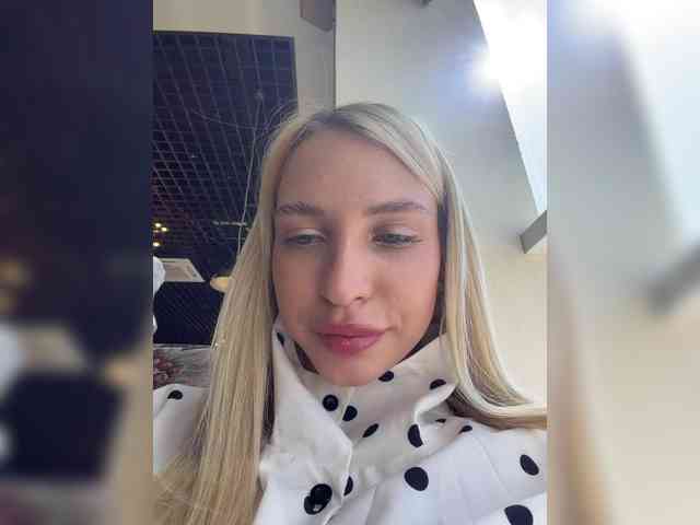 Cristi-Candy webcam