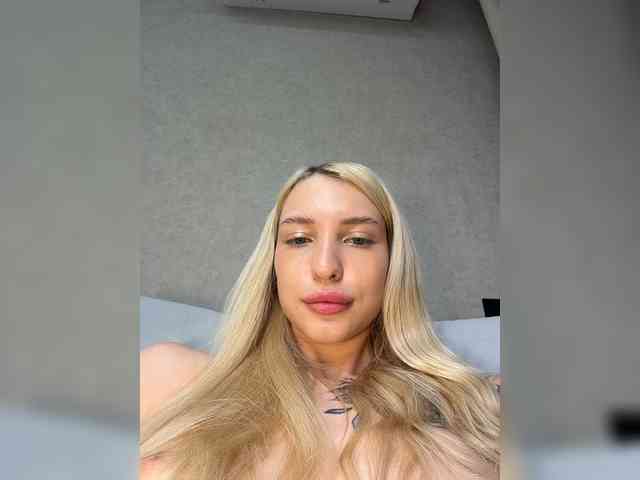 Cristi-Candy webcam