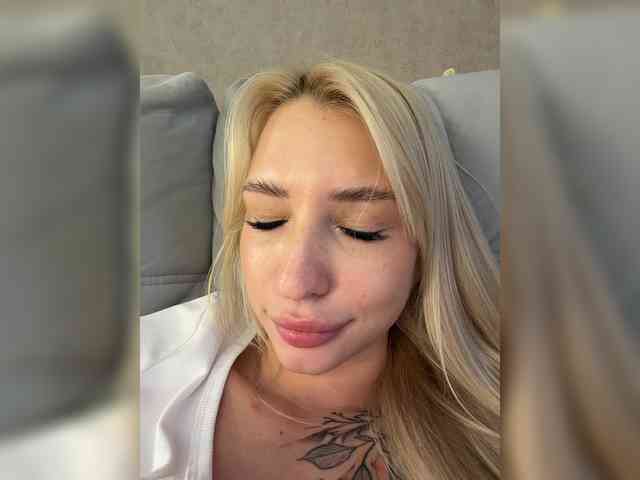 Cristi-Candy webcam
