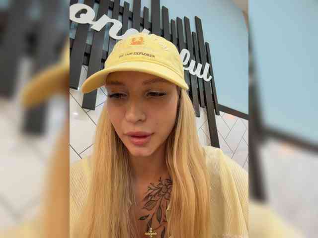Cristi-Candy webcam