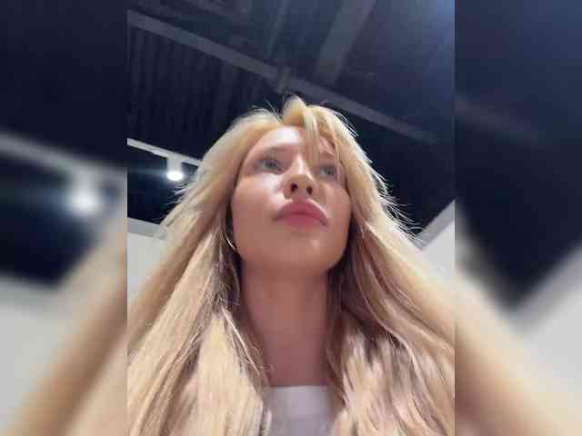 Cristi-Candy webcam