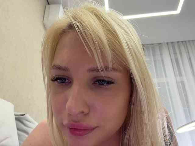 Cristi-Candy webcam