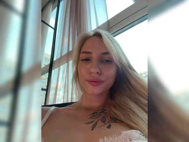 EwaBrown Sex Cam Show