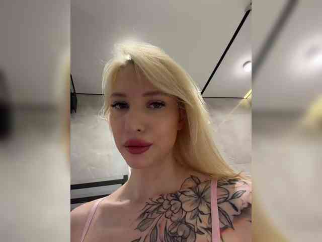 Cristi-Candy webcam