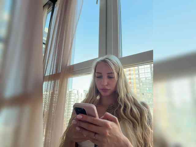 EwaBrown Sex Cam Show