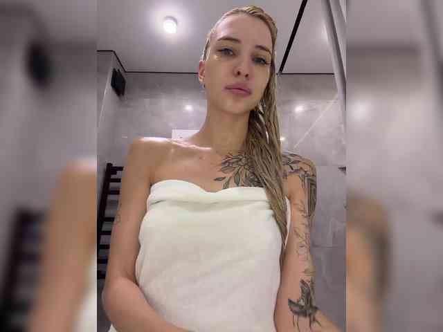 Cristi-Candy webcam