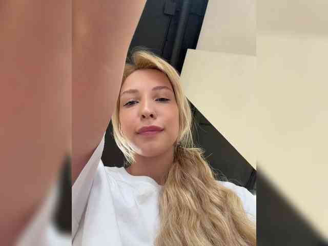 Cristi-Candy webcam