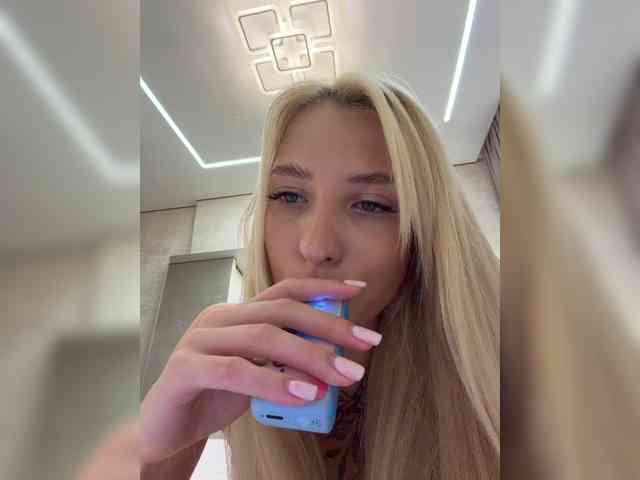 Cristi-Candy webcam
