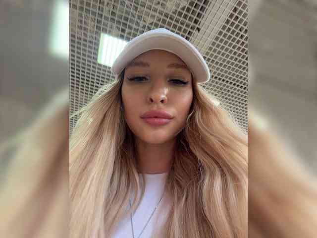 Cristi-Candy webcam