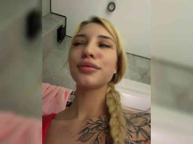 Cristi-Candy webcam